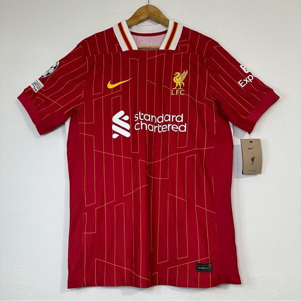 Nike Authentic Liverpool FC Home Jersey Dri-Fit in Size M - Picture 2 of 15